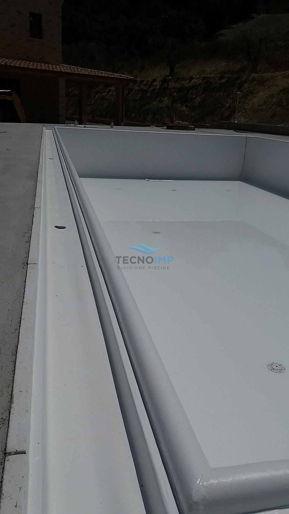 Rivestimenti e Finiture Piscine in PVC Tecnoimp - cliente Ciampini srl